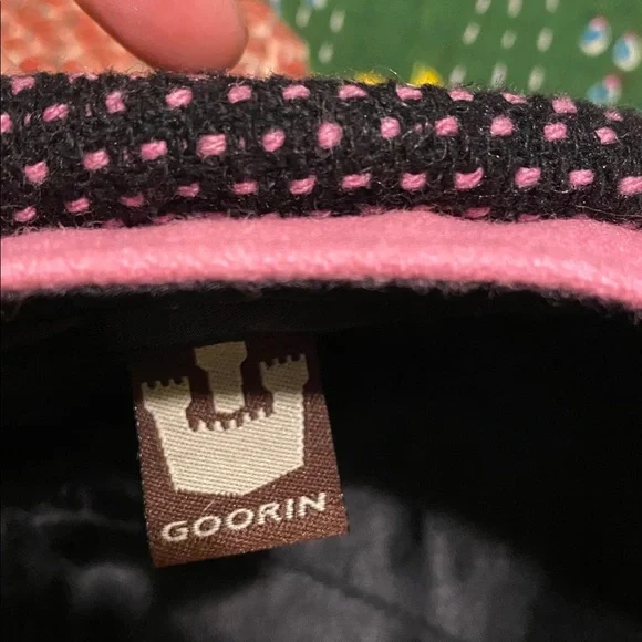 Goorin O/S cabbie cap shirt brim pink dots w/ bow - Picture 5 of 6